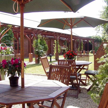 Brandon Lodge Hereford Bagian luar foto