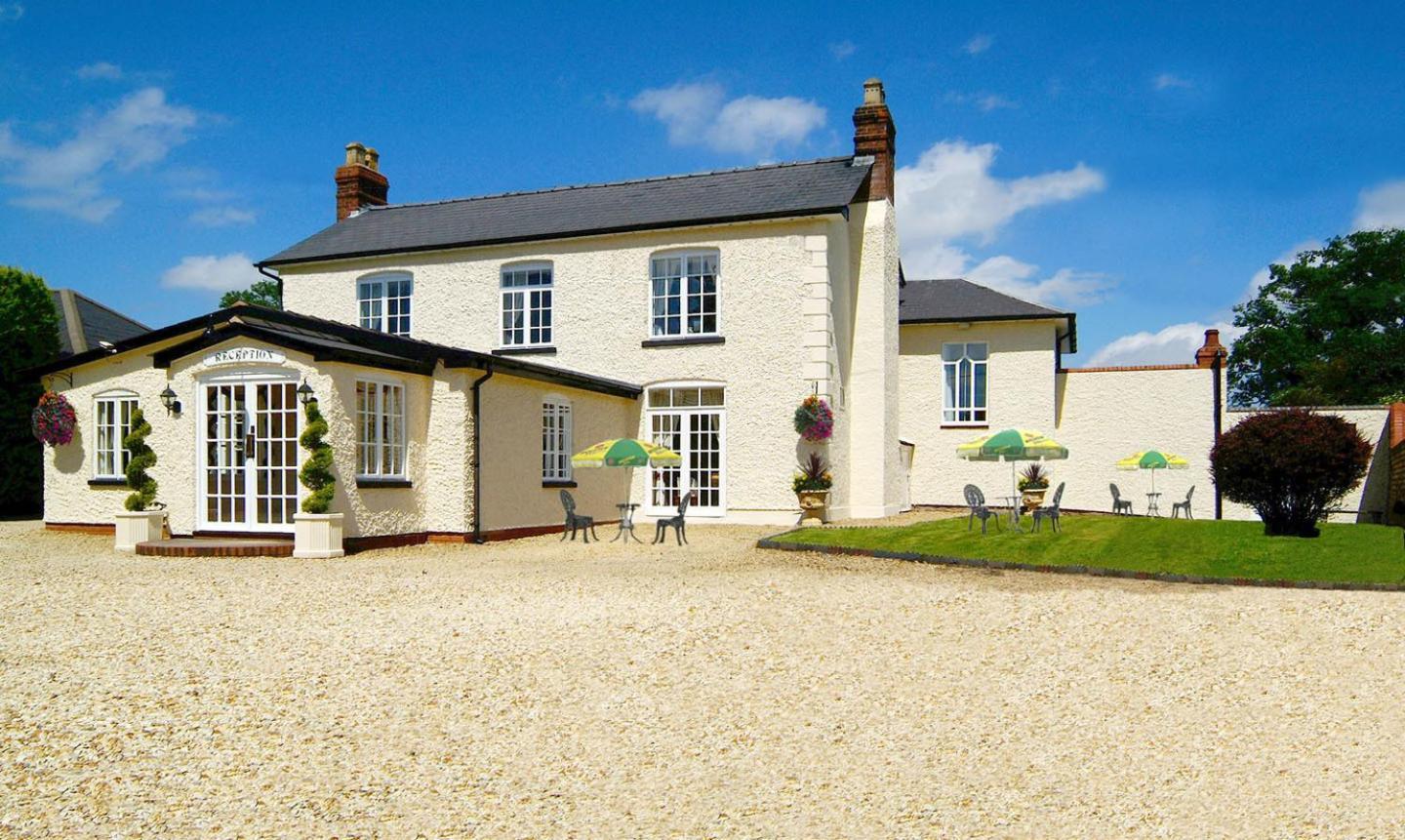 Brandon Lodge Hereford Bagian luar foto
